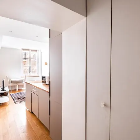 Ciseaux 3f - Saint Germain Des Pres - Bail Mobilite Apartment