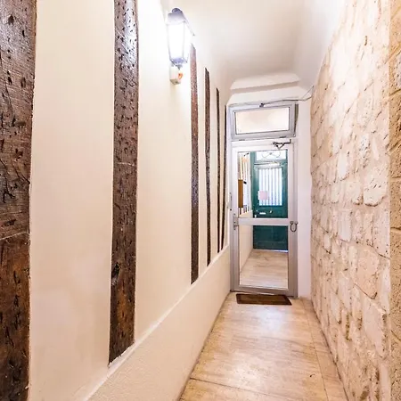 Apartment Ciseaux 3f - Saint Germain Des Pres - Bail Mobilite